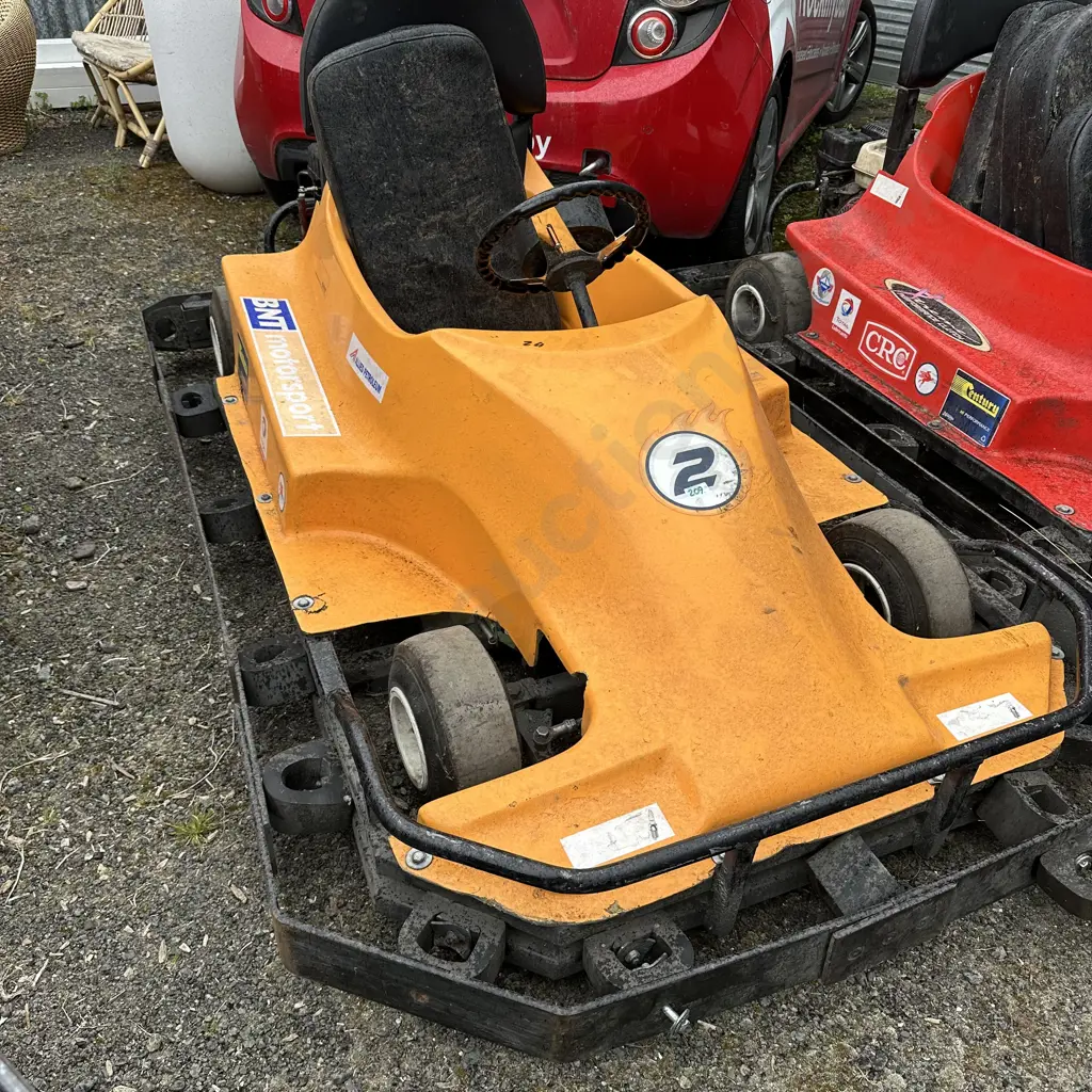 Fantasyland go cart  working - Orange Image 1++