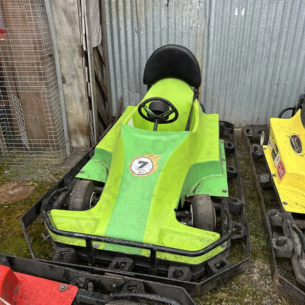 Fantasyland go cart  working - Green Image 1++