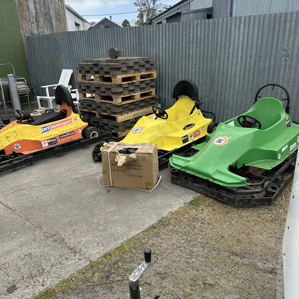 3 x Fantasyland go carts as is Image 1++