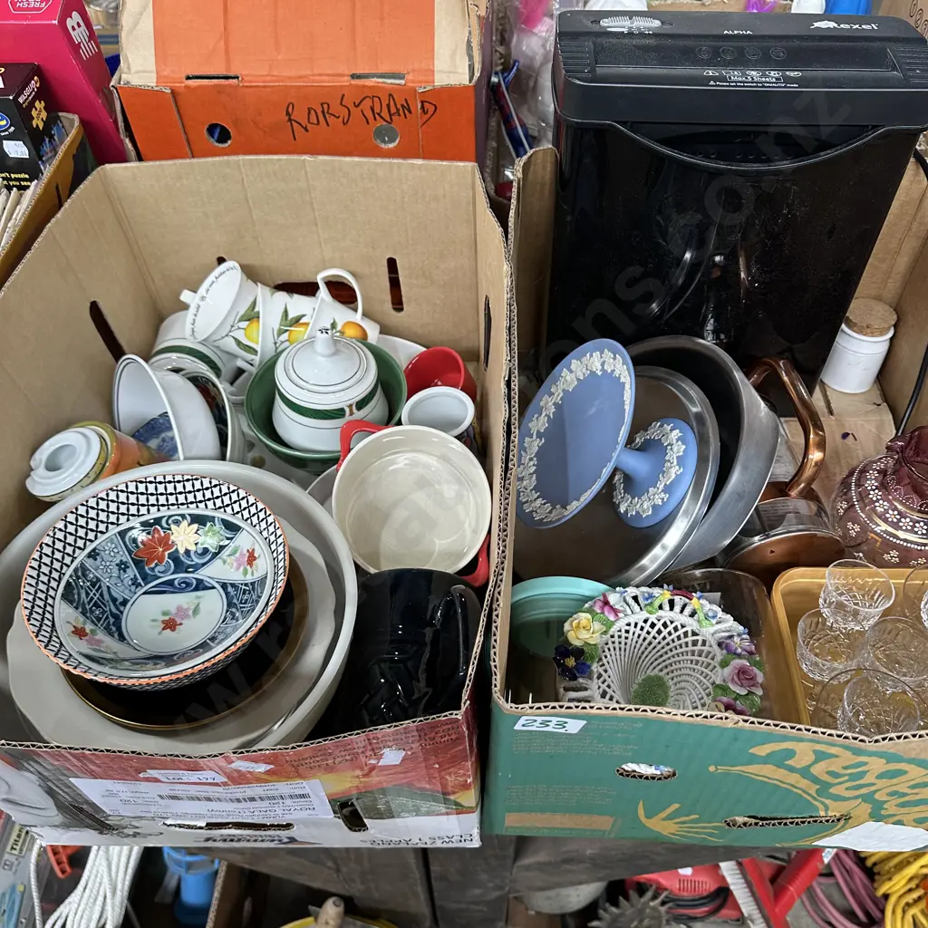 2 Boxes crystal,wedgwood,shreader etc Image 1++