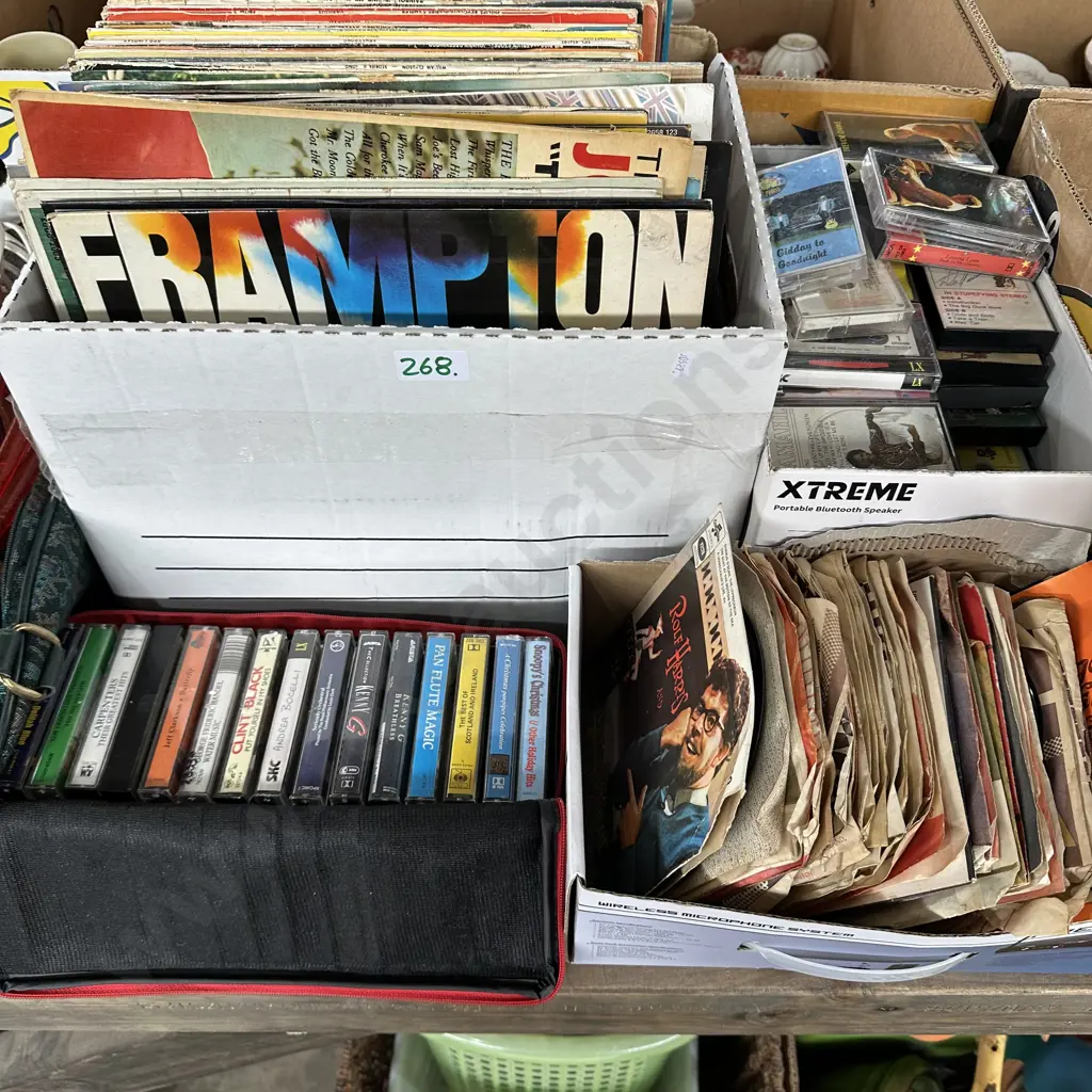 Records,45's and tapes Image 1++