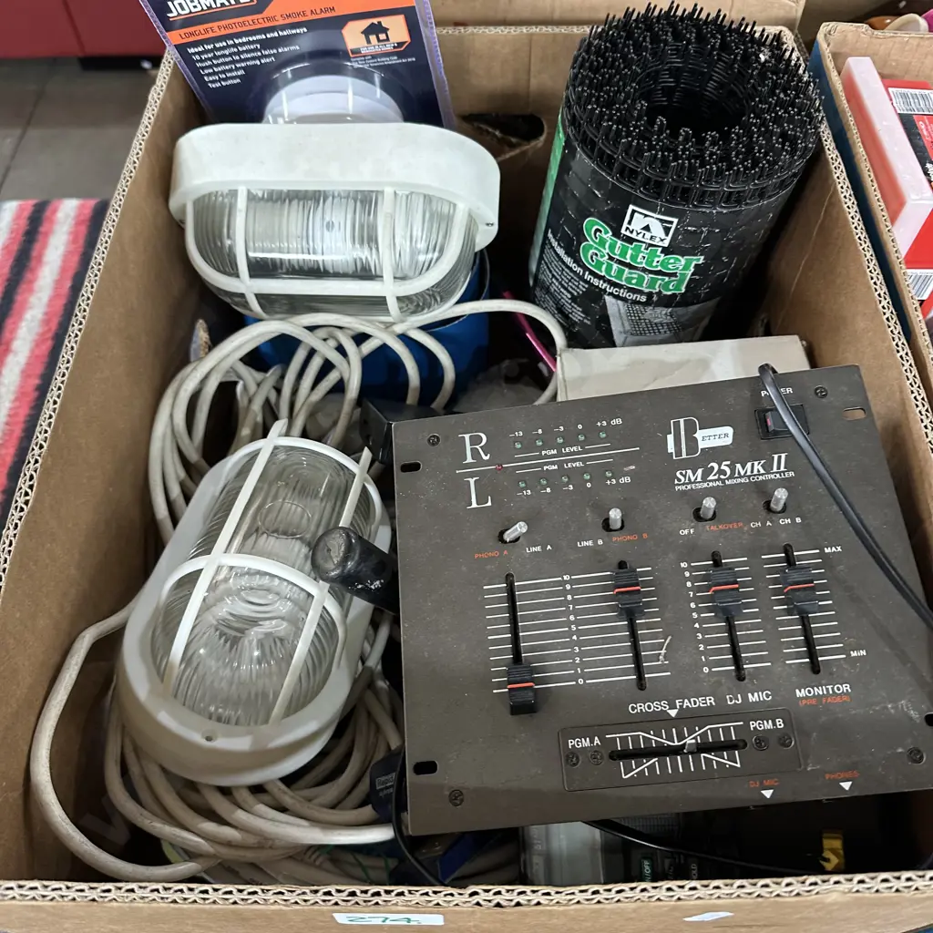 Bulkhead lights,gutter guard and mixing controller etc Image 1++