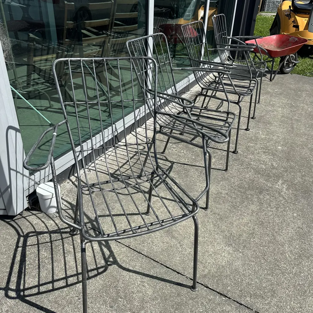 Set 4 Steel custom outdoor chairs Image 1++