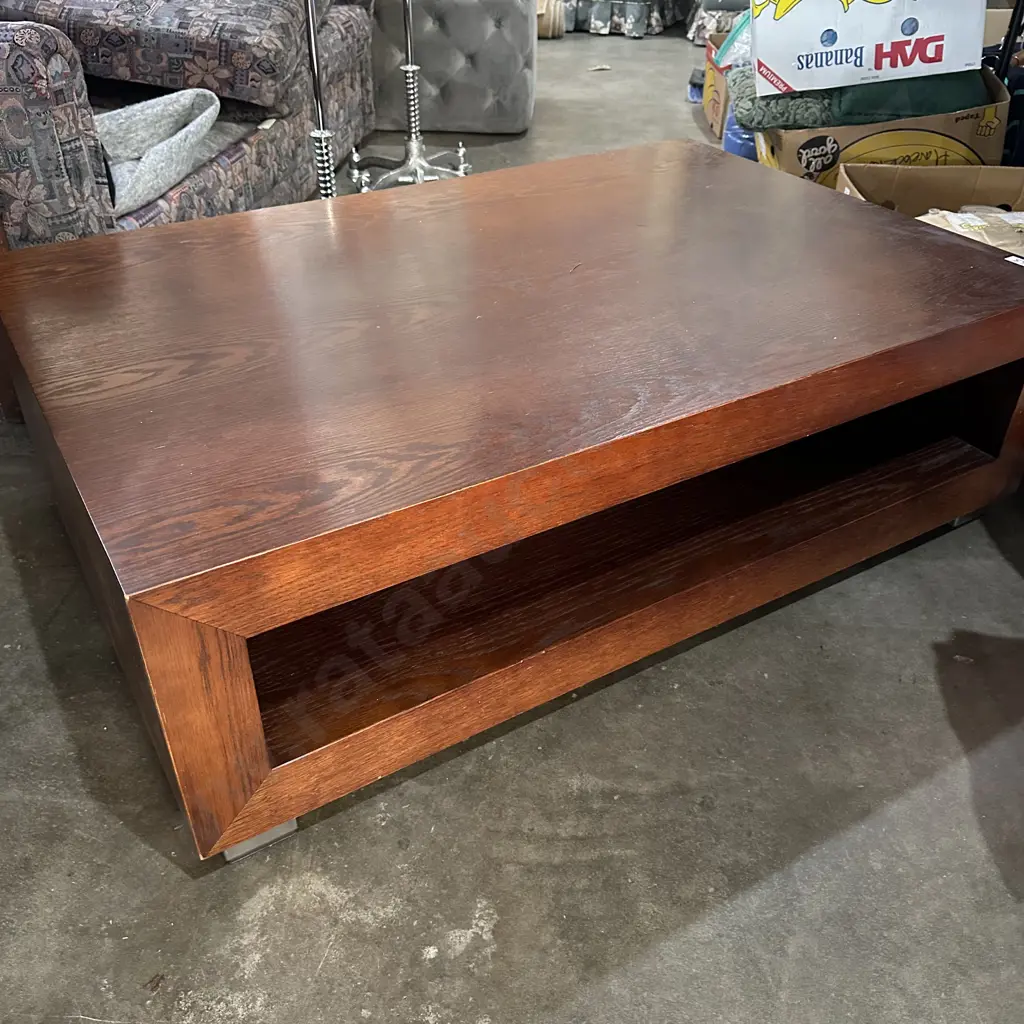Large Oak coffee table Image 1++