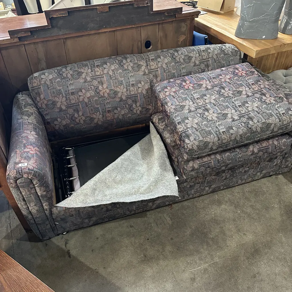 Moblier pull out sofabed Image 1++