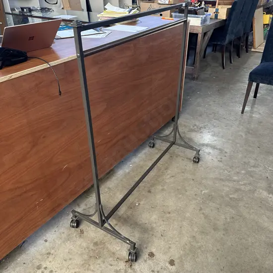 metal mobile rack