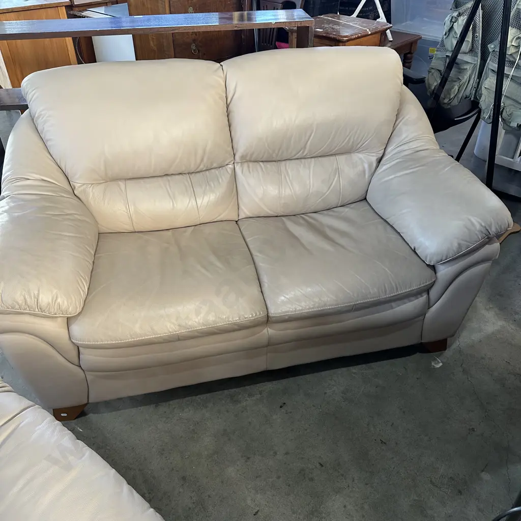 Very tidy  leather 3 & 2 seaters plus care kit Image 1++