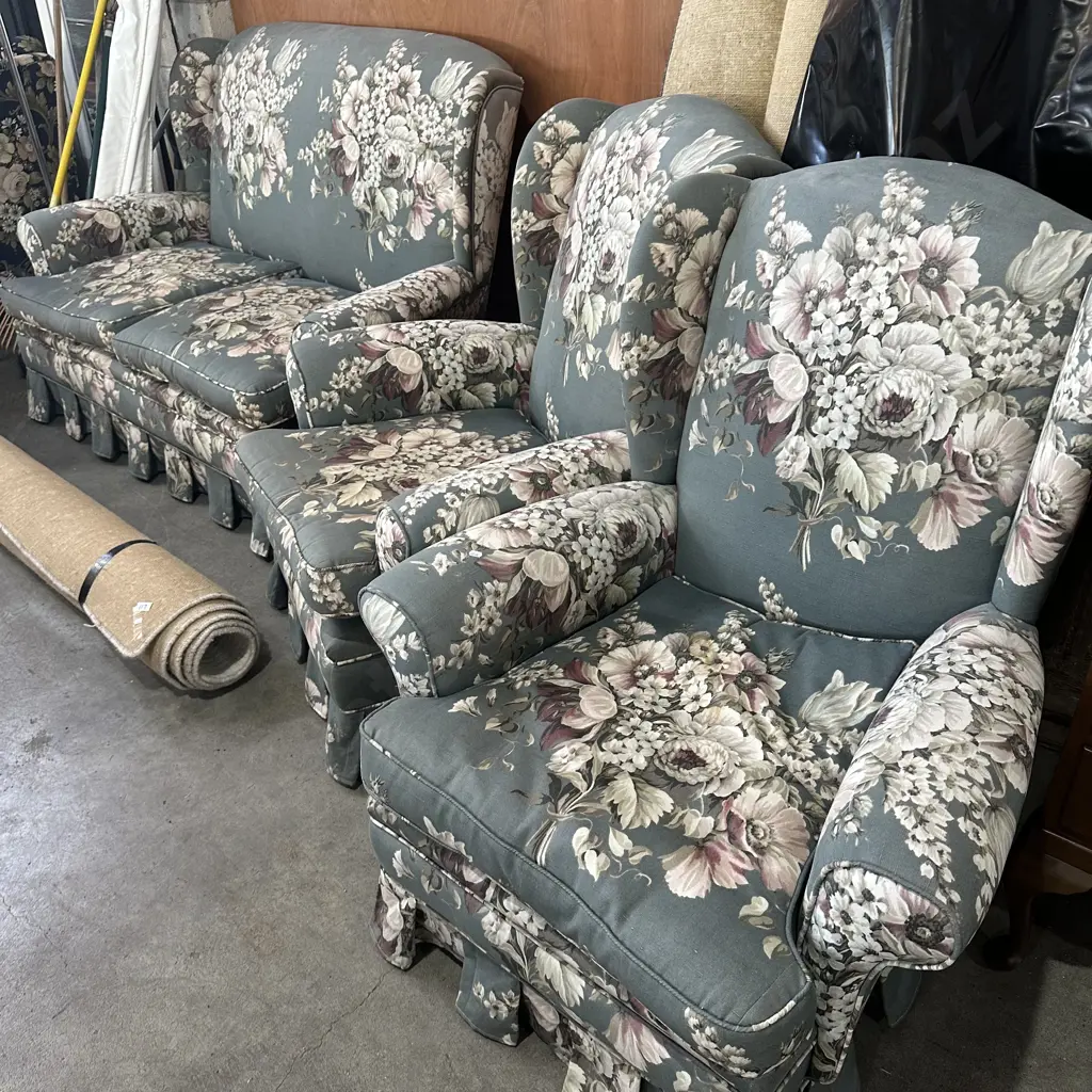 vintage suite Image 1++