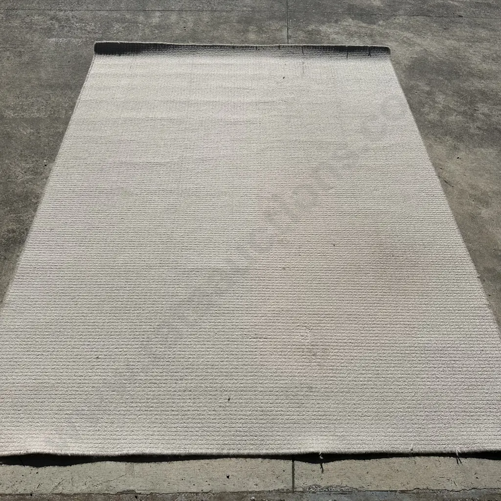 woolen carpet square Image 1++