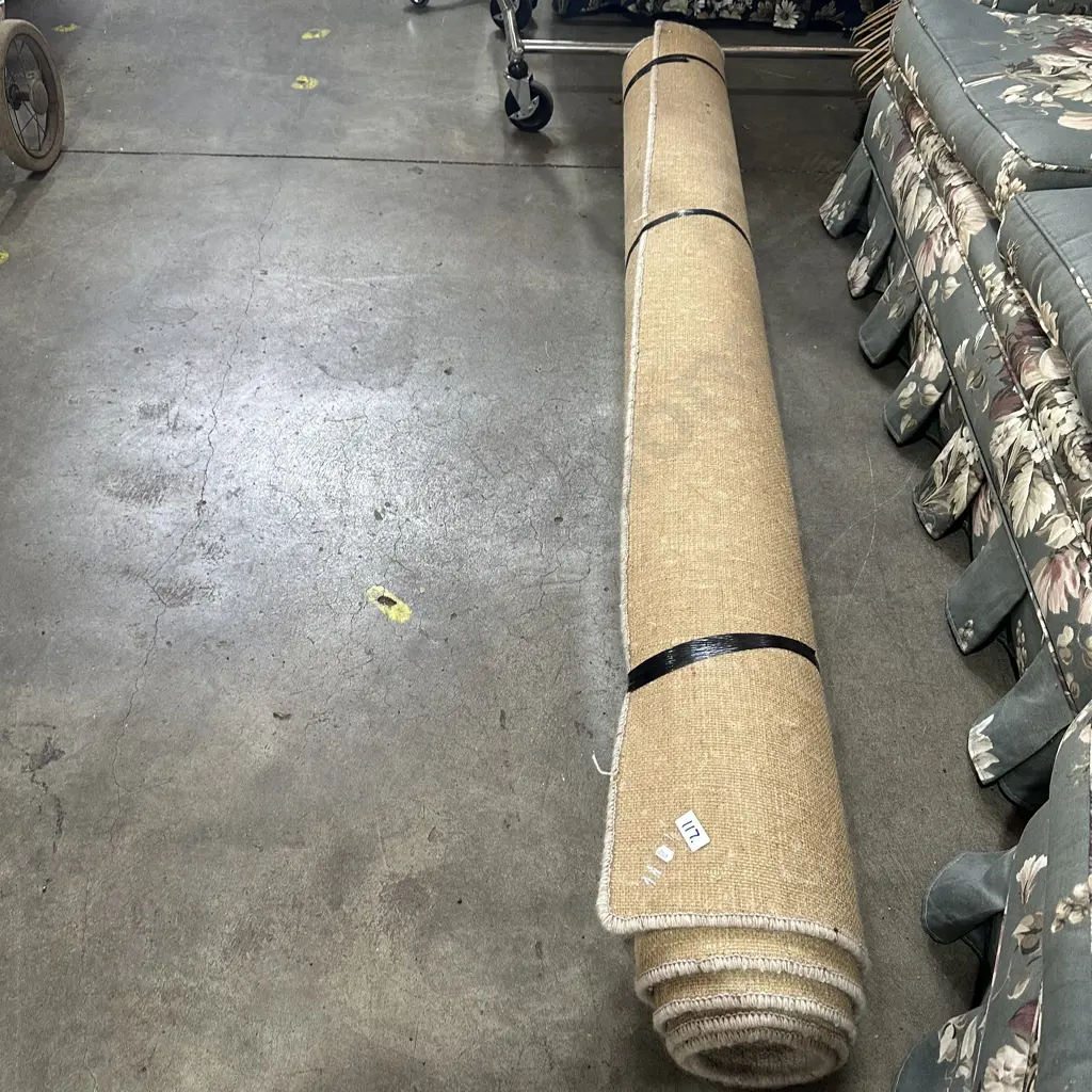 woolen carpet square Image 1++