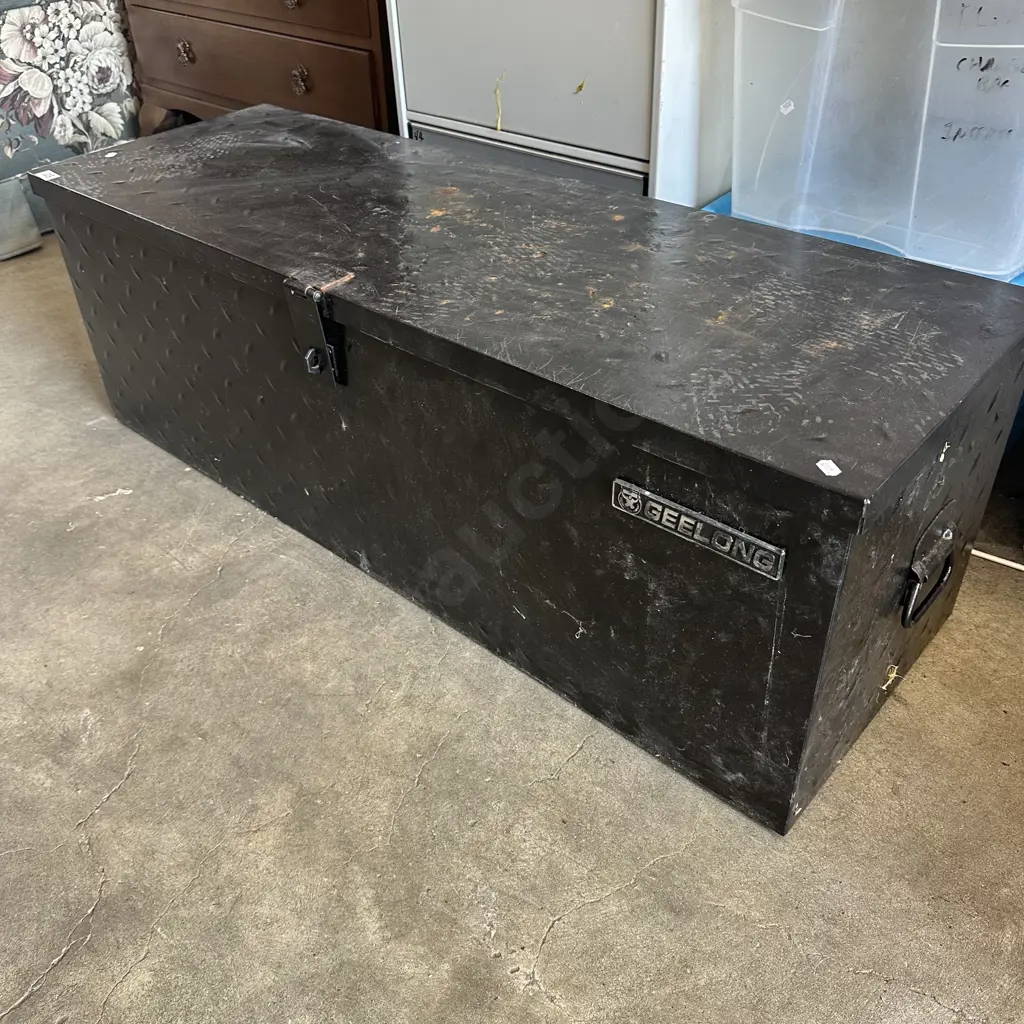 Steel tool box Image 1++