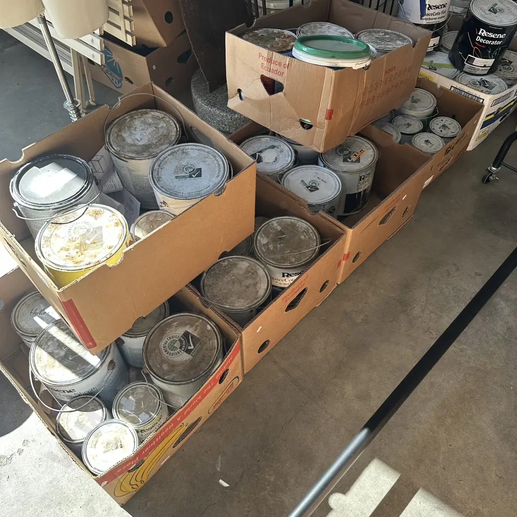 7 boxes of paint Image 1++