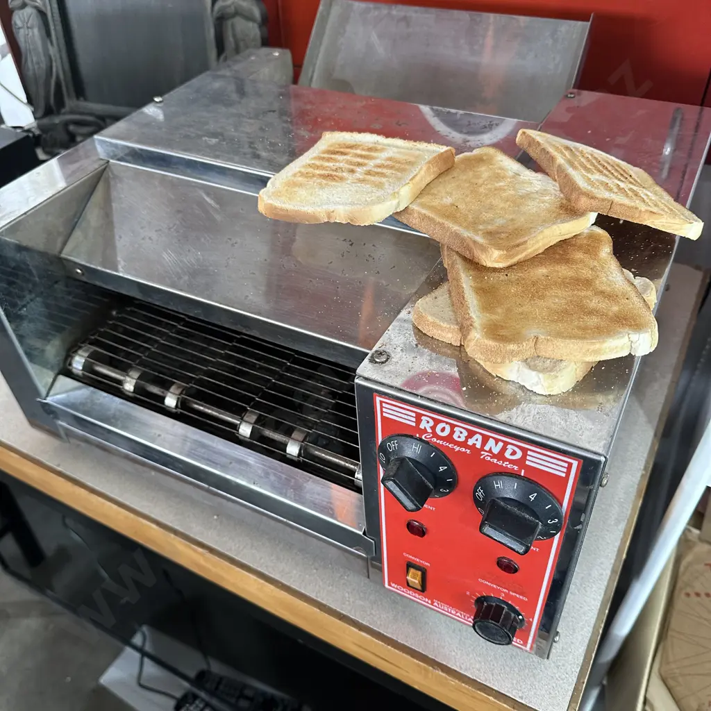 Commercial toaster - working Image 1++