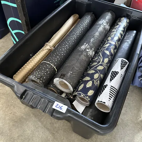 Bin of wallpaper (correction-wrapping paper)