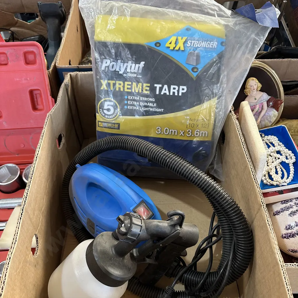 pump, sprayer and tarp Image 1++