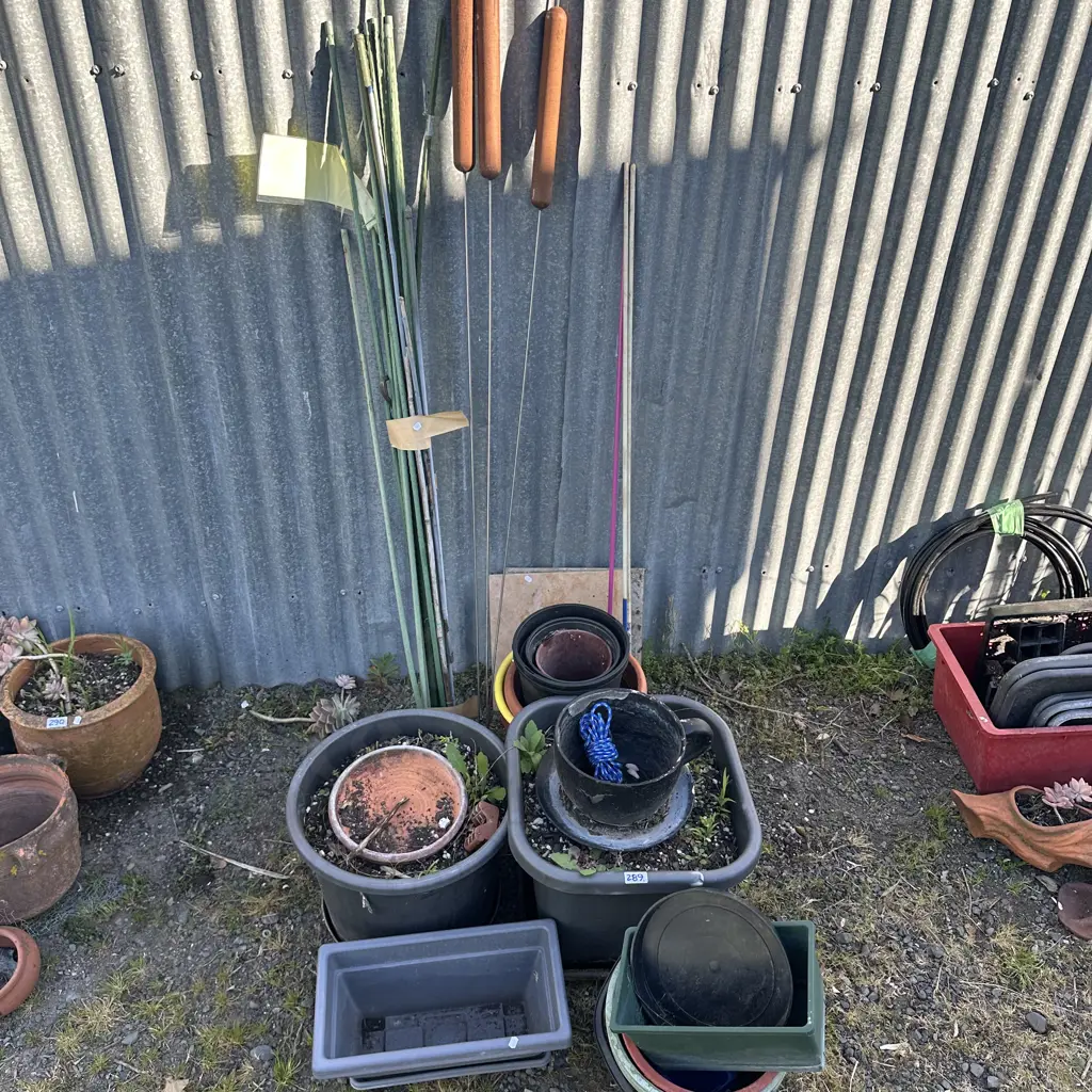 plastic planters, stakes etc Image 1++