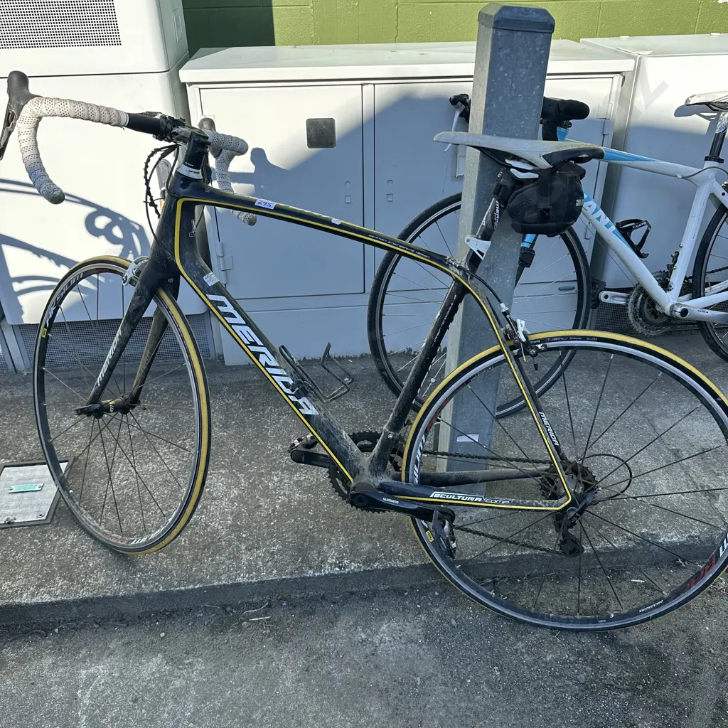 Merida racing bike Image 1++
