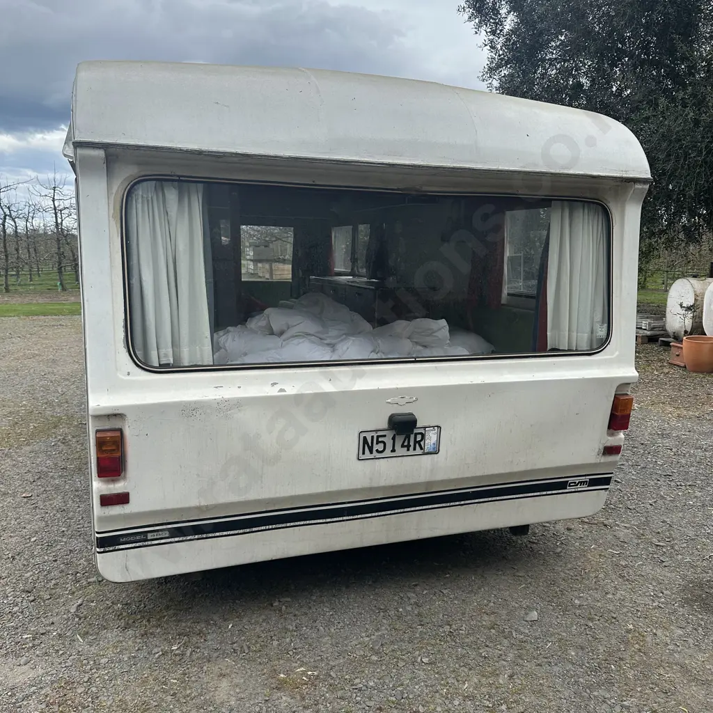 Caravan 1976 Crusader480 registered & New WOF.  Comes with awning Image 1++