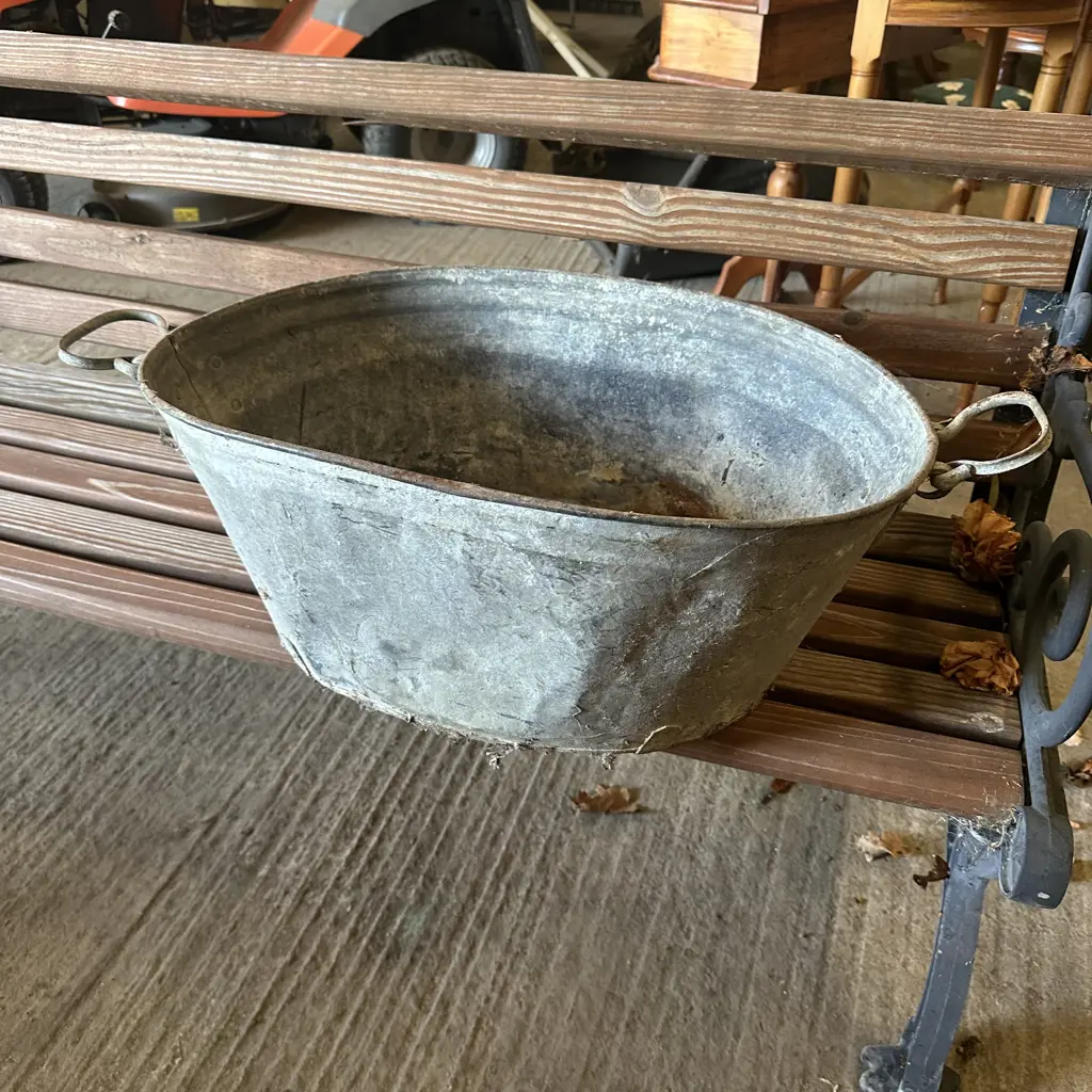 antique baby bath Image 1++
