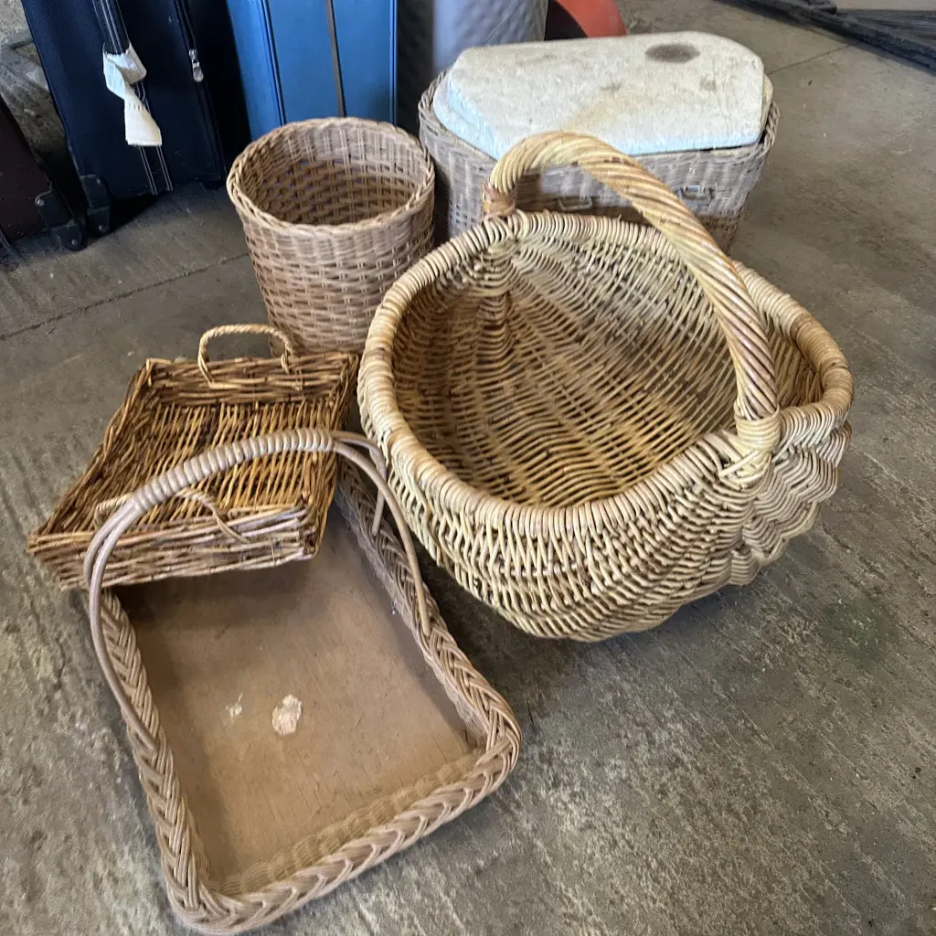 wicker baskets Image 1++