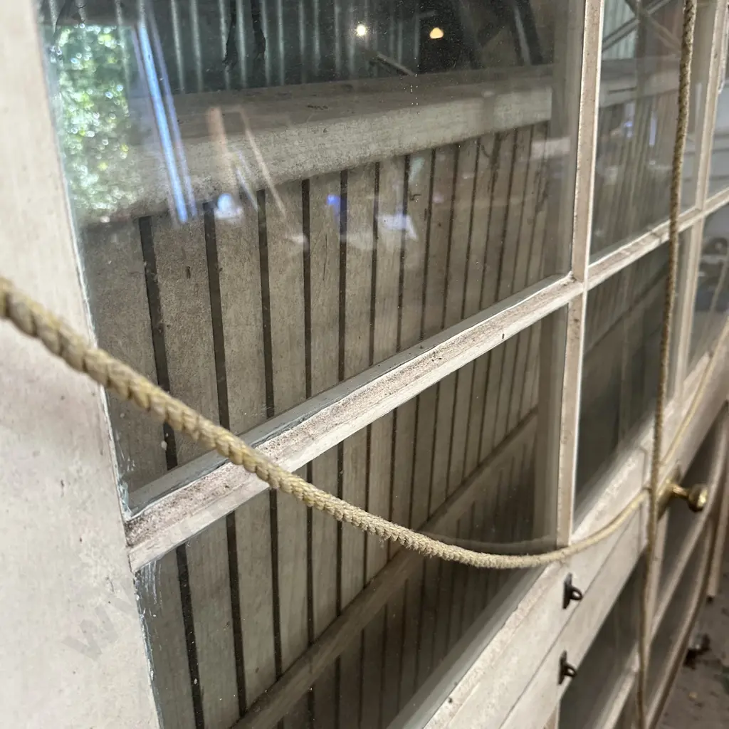 2 wood trellis fence panels plus corner shelf Image 1++