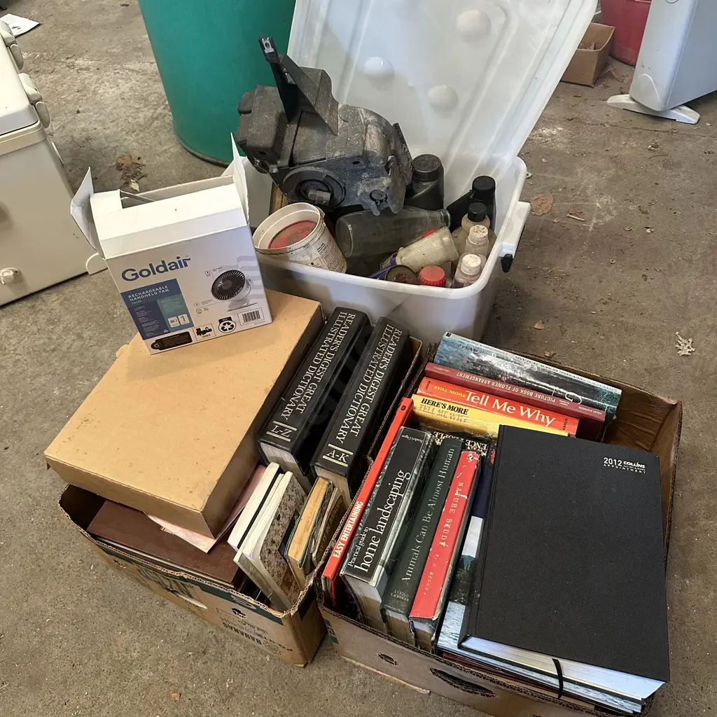 books and oils etc Image 1++