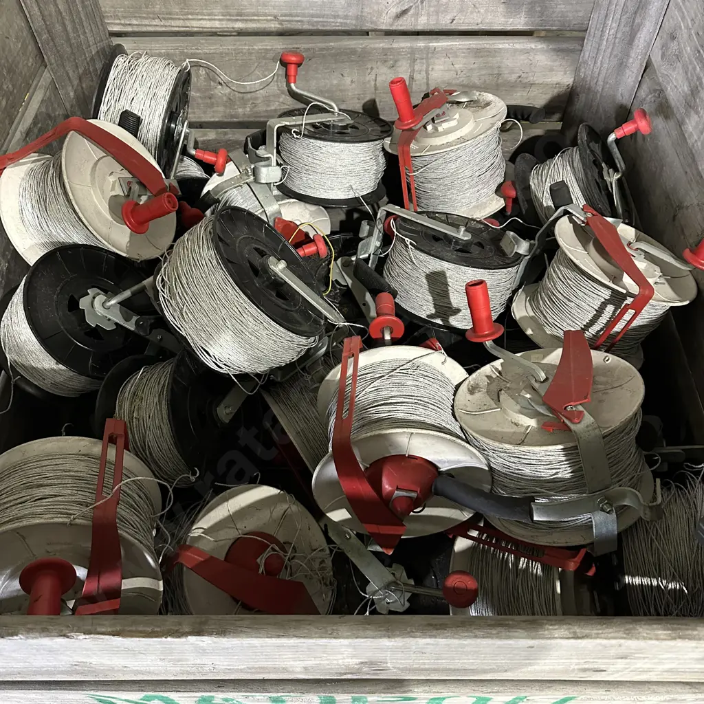 Over 50 electric fence reels, 2 bins of standards, 8 power units Image 1++