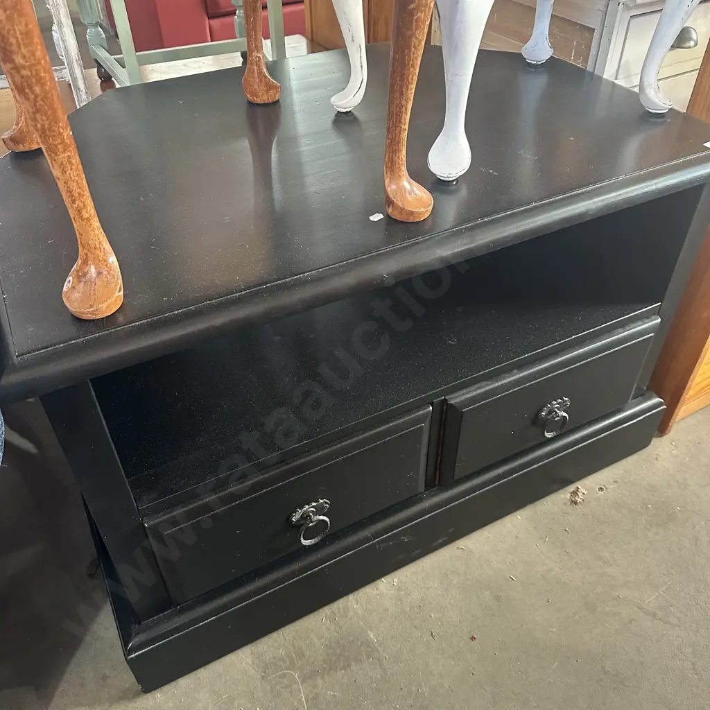 Solid corner cabinet Image 1++
