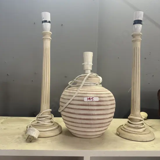 3 lamps