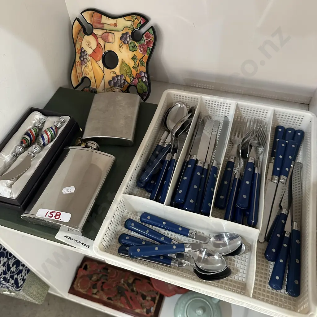 cuttlery etc Image 1++