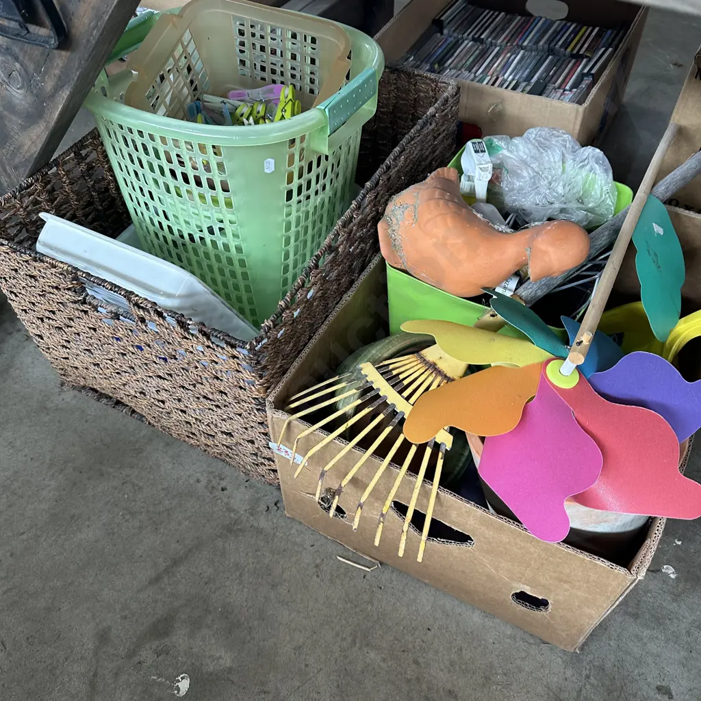 2 Boxes gardening and laundry Image 1++