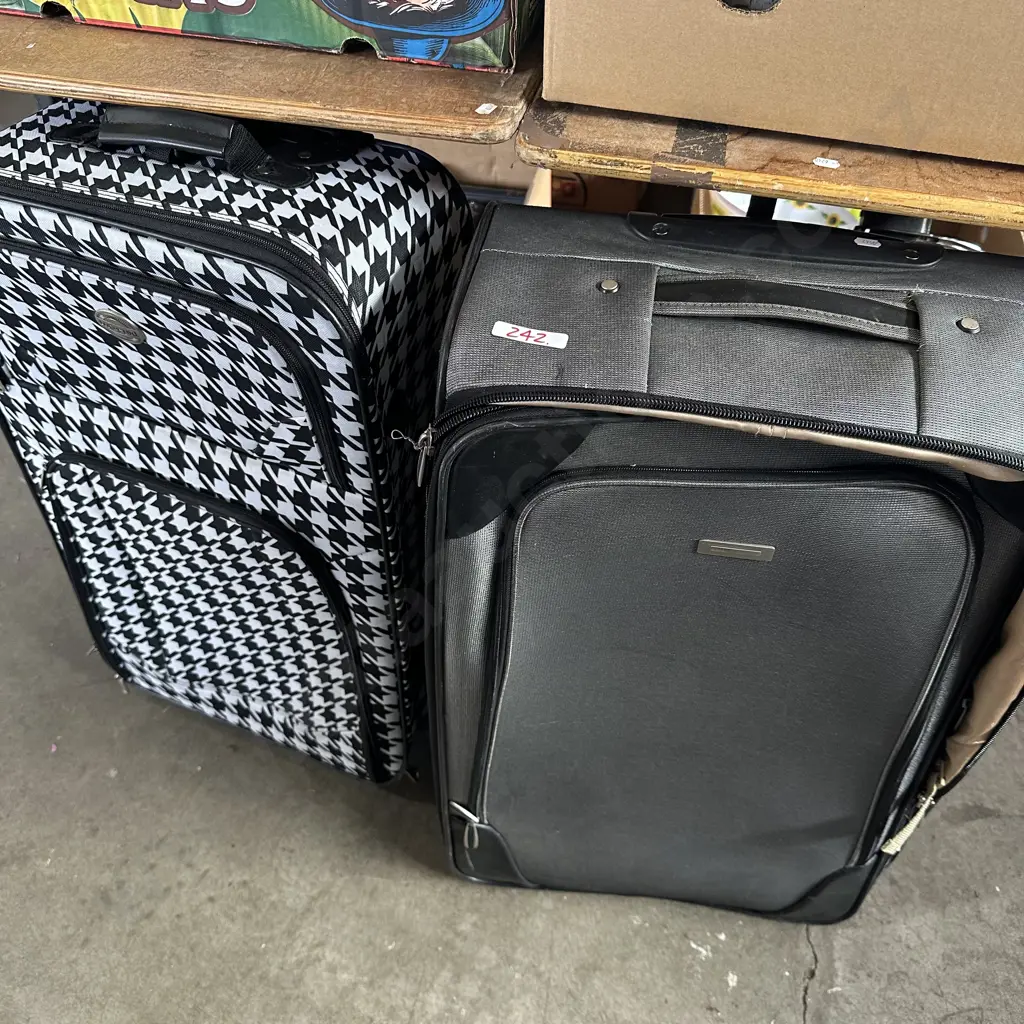 2 suitcases Image 1++
