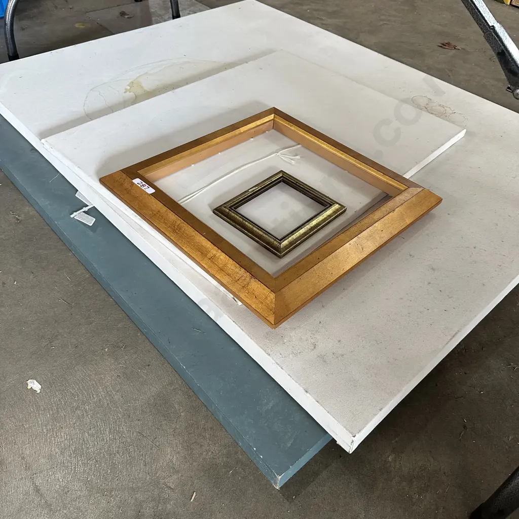 Art board and canvas, picture frames Image 1++