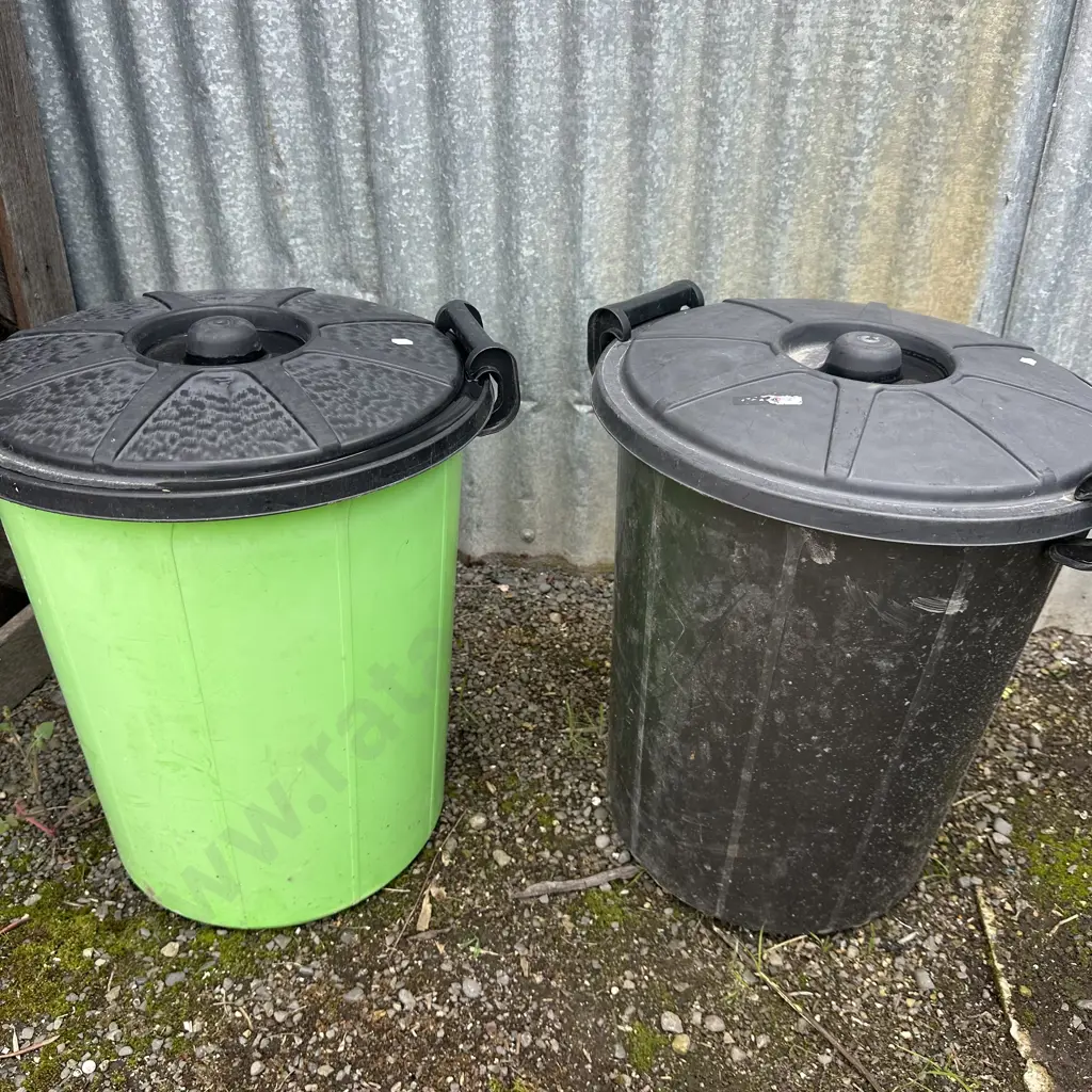 2 Lidded bins Image 1++