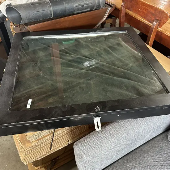 Display case