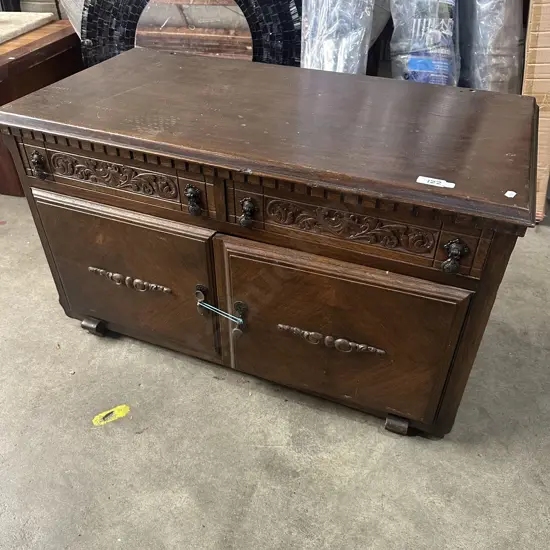 Oak cupboard