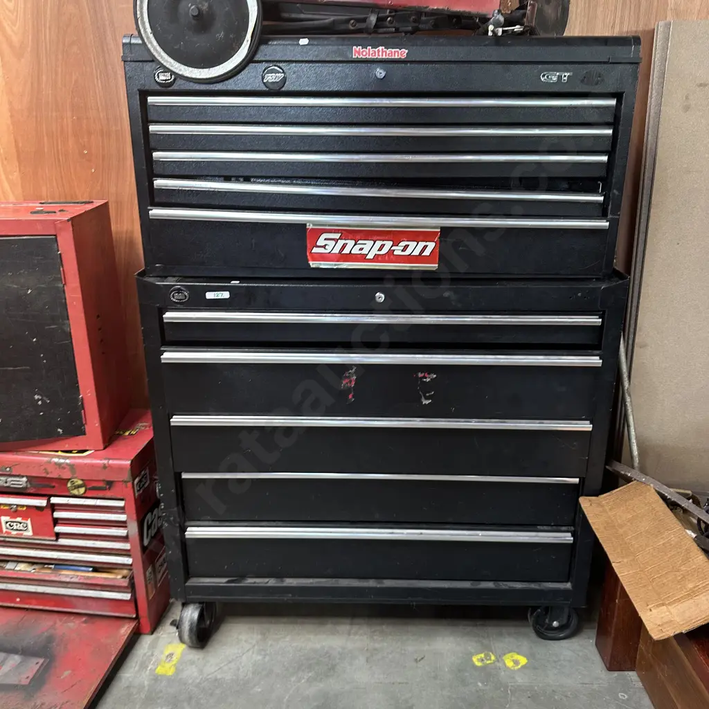 Large rolling 2pc  tool box Image 1++