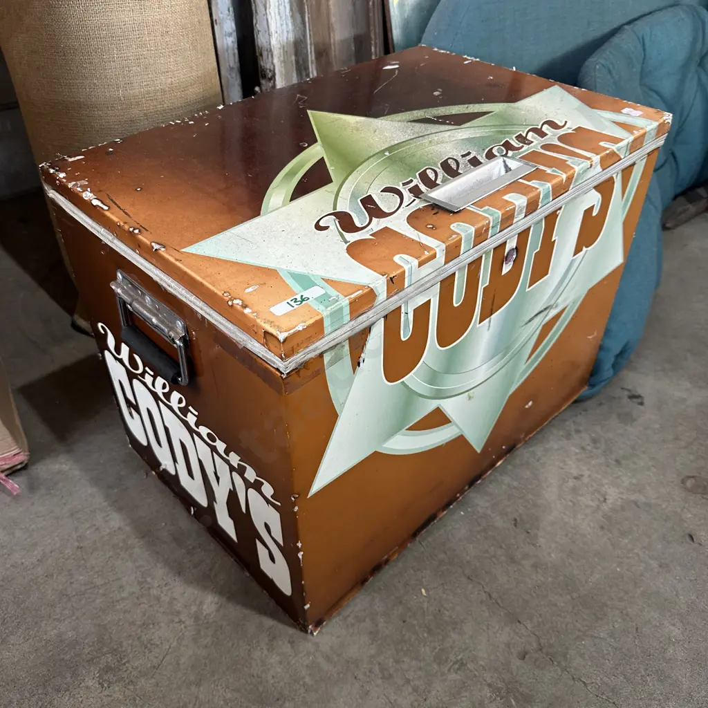 Esky Image 1++