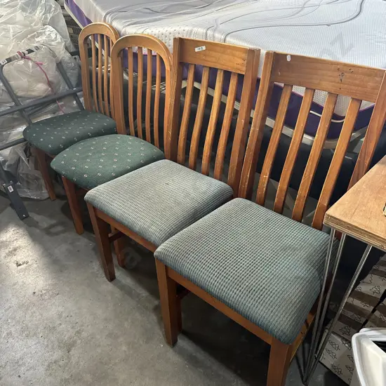 4 dining chairs