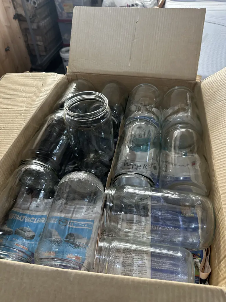 32 x jars Image 1++