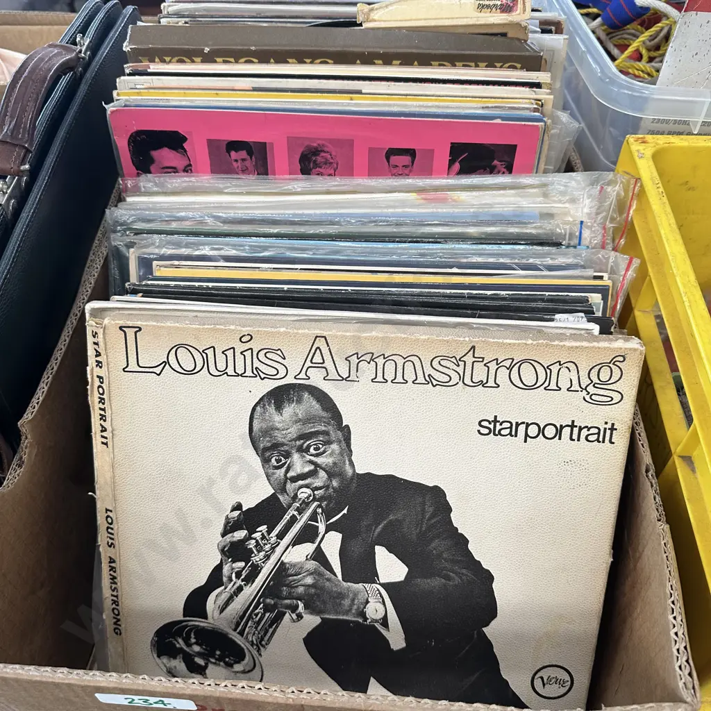 Box of records Image 1++