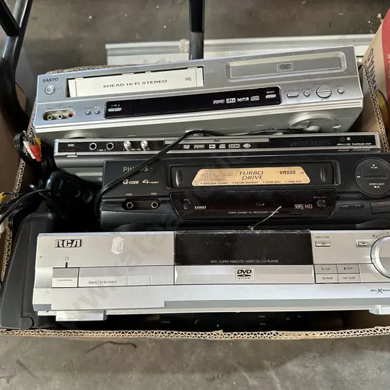 2 DVDs, VCR and DVD/VCR combo etc