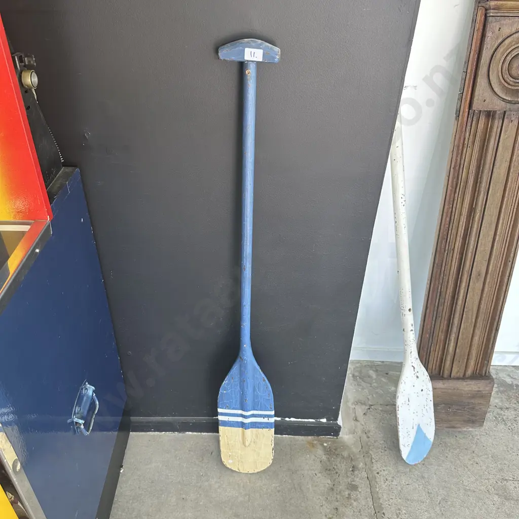 Handled paddle 1200mm Image 1++