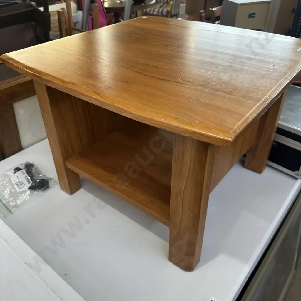 Heart Rimu coffee table Image 1++
