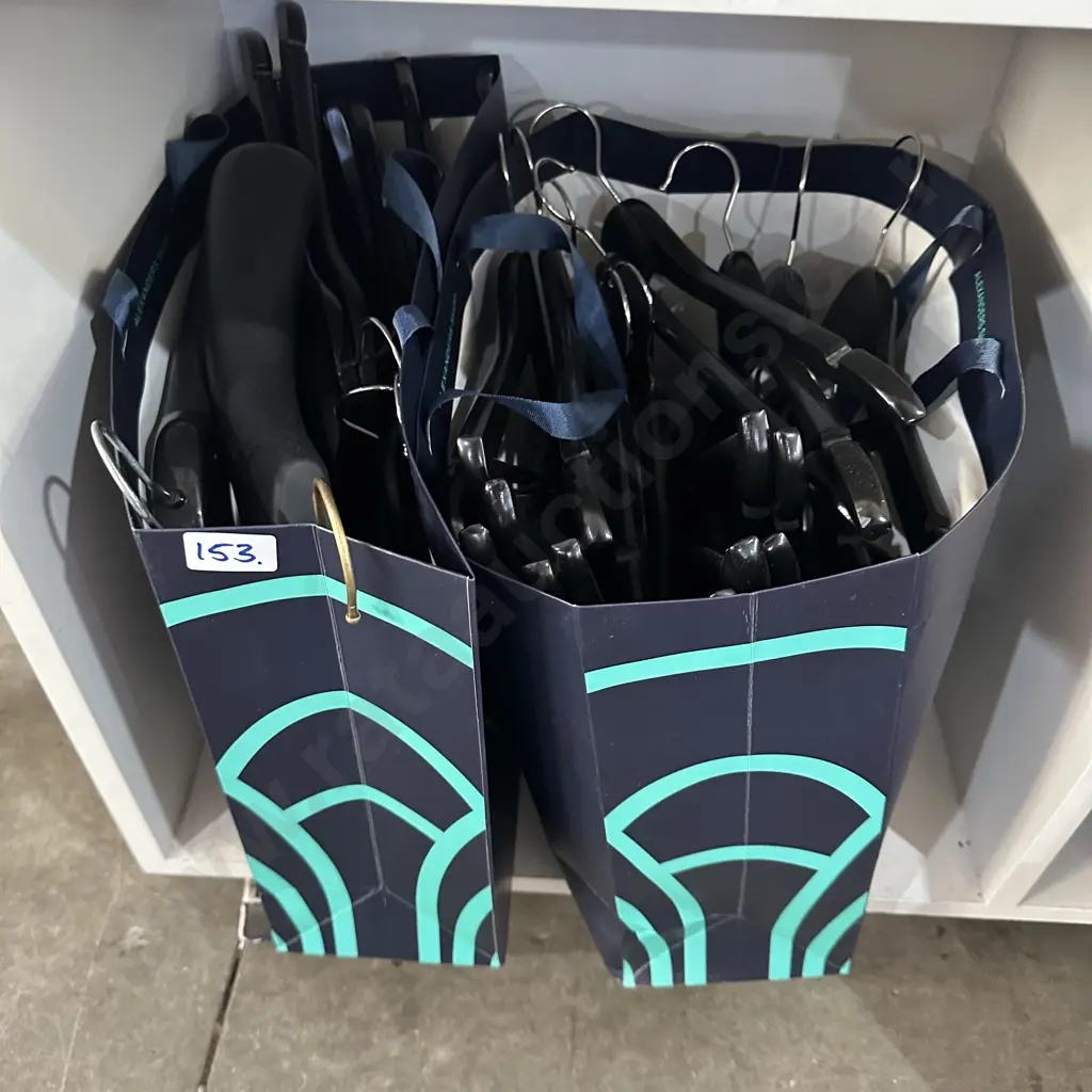 2 bags hangers Image 1++