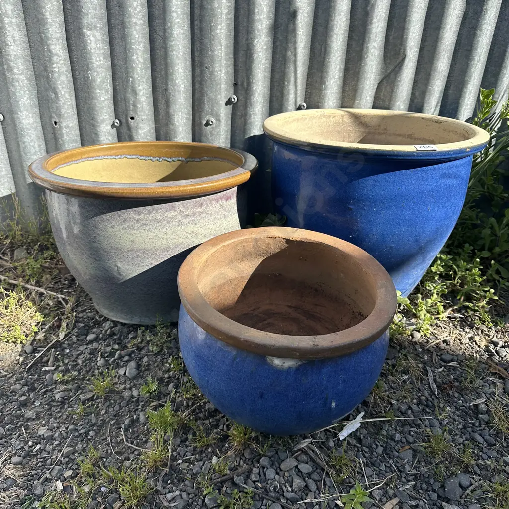 4 Planters Image 1++
