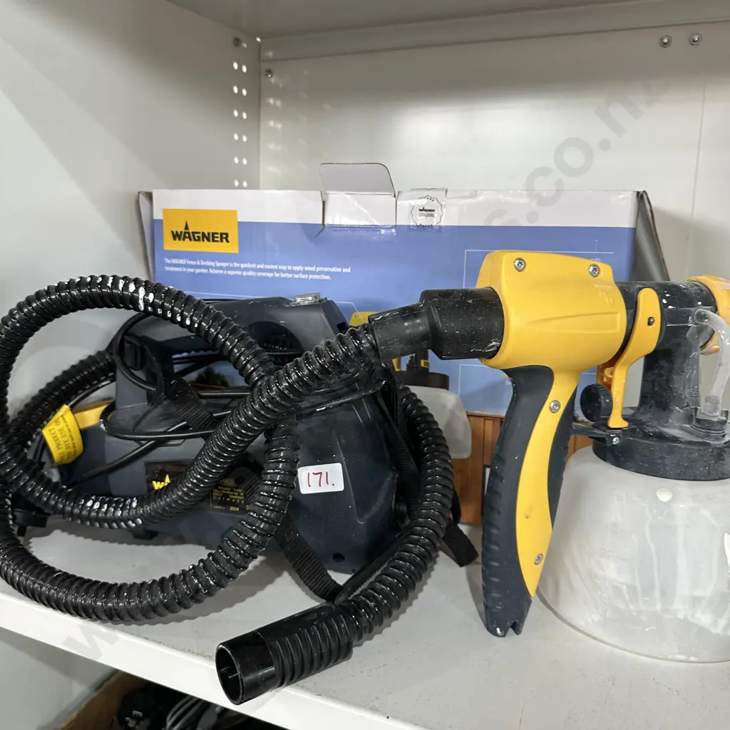 Wagner paint sprayer Image 1++