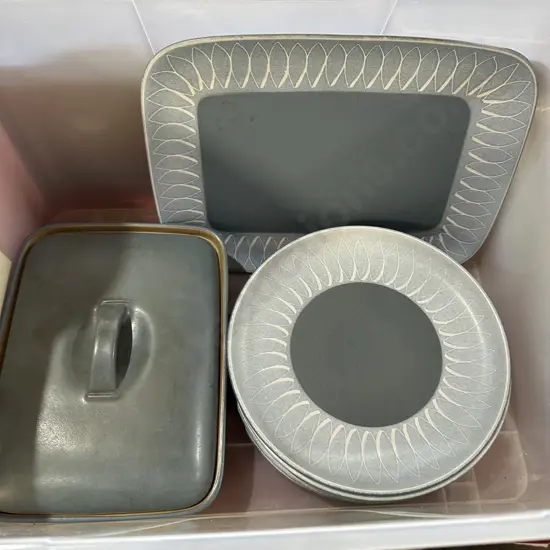 Dendy pottery plus bin