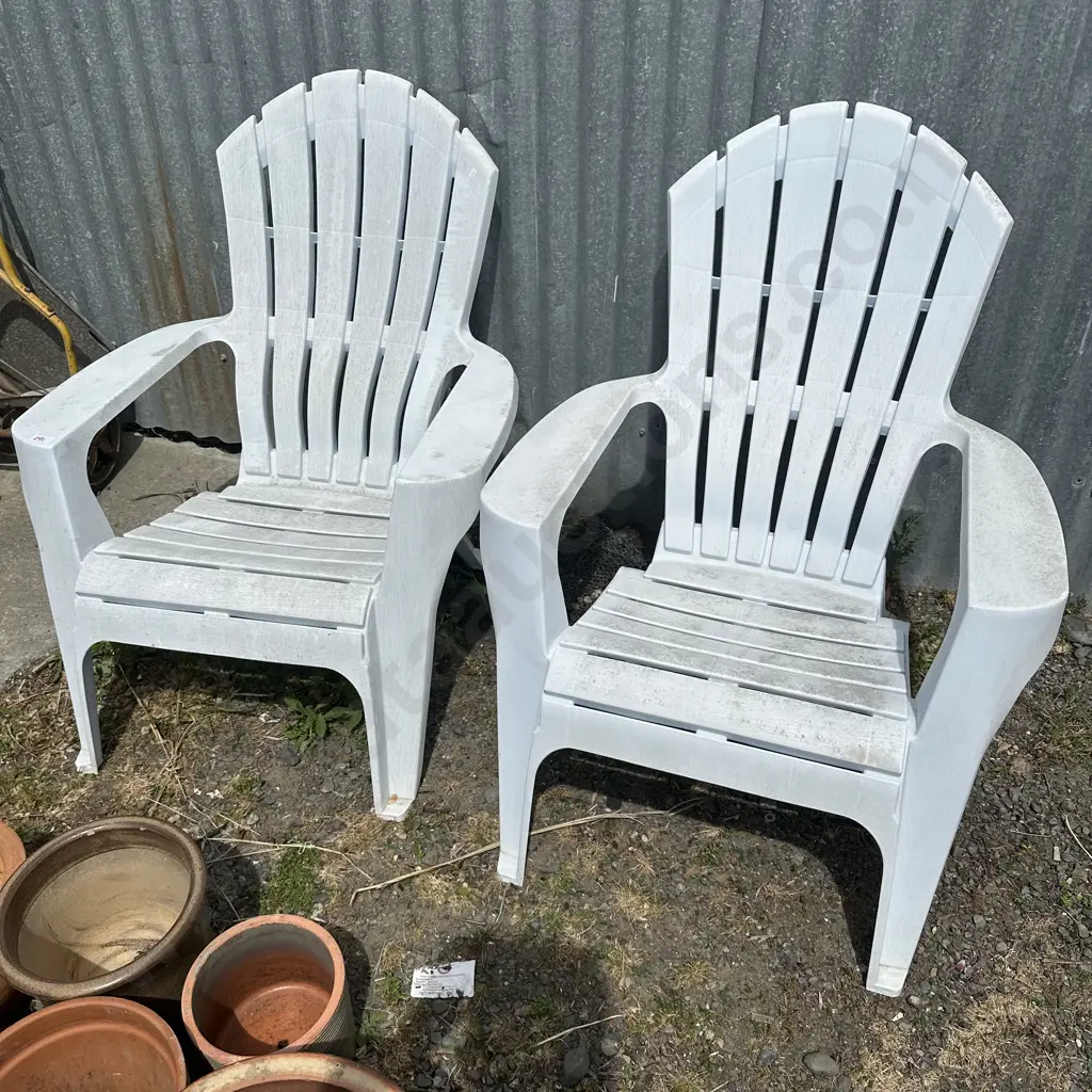 plastic cape cod chairs Image 1++