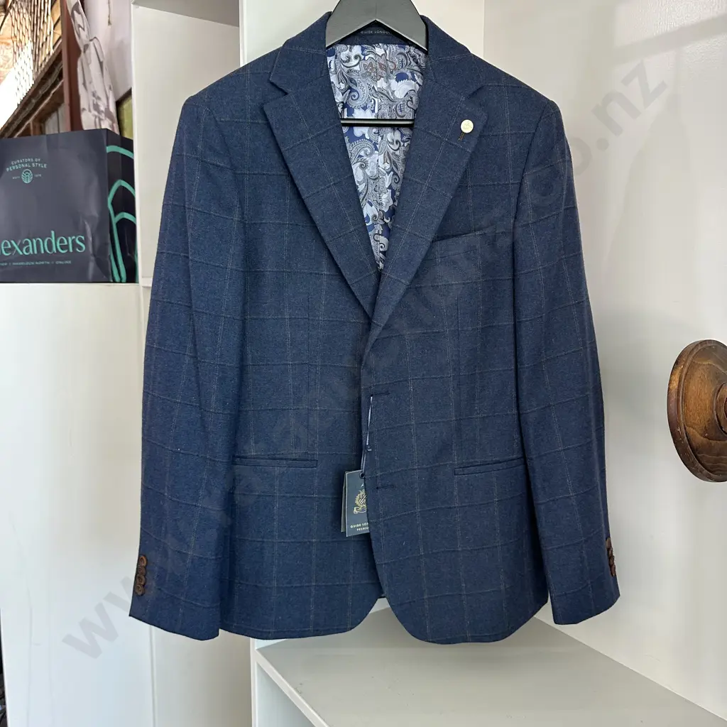 Guide London Itailan wool blend blazer 38/$549 Image 1++